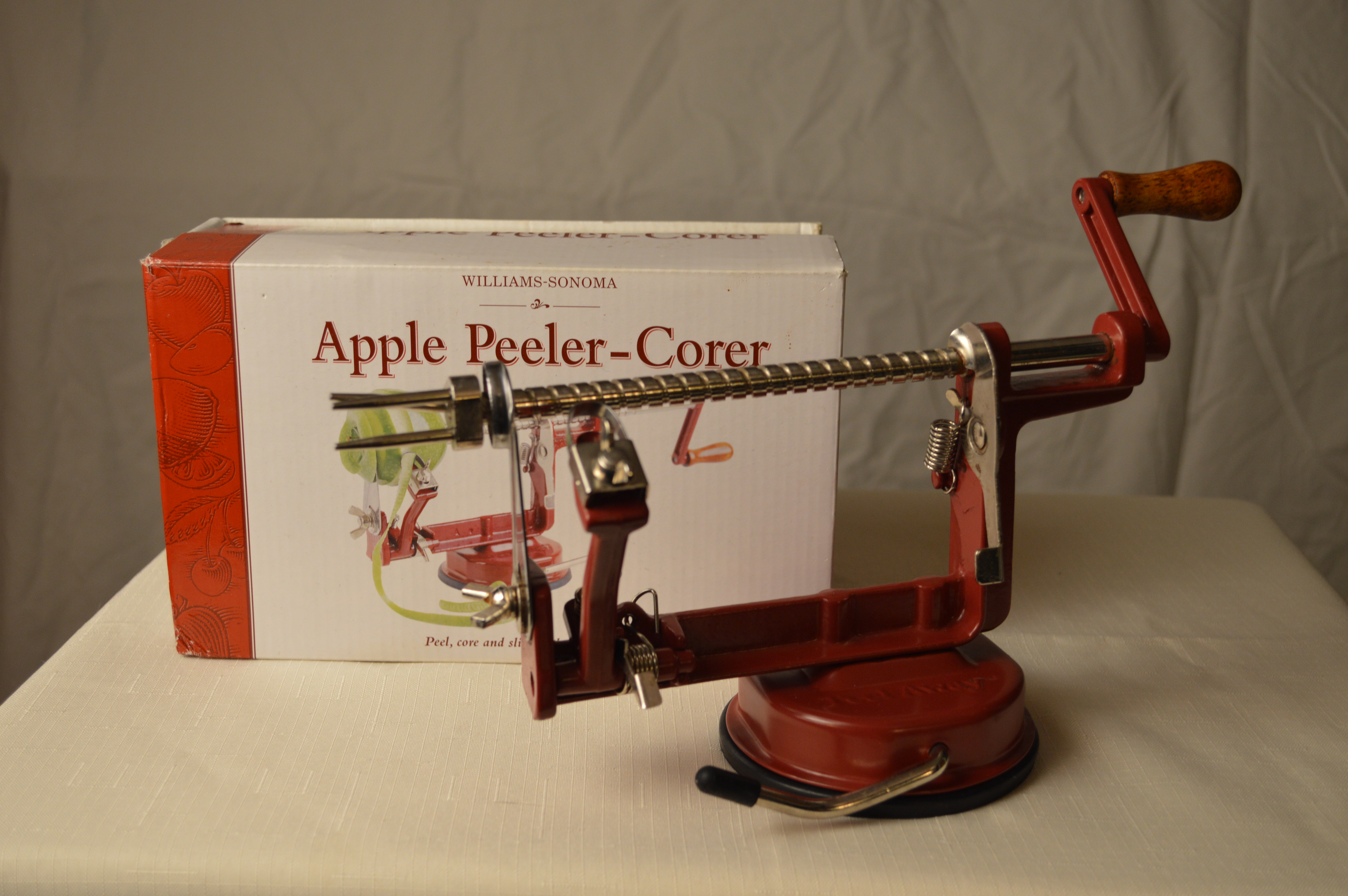 Apple coring machine